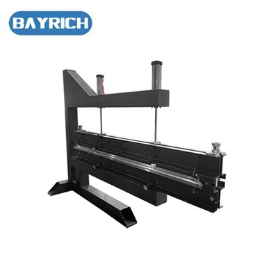 물에 의하여 냉각되는 압박 기계